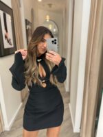 VESTIDO PRETO COM DETALHES DOURADOS IMPERIAL