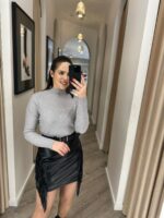 CAMISOLA DE MALHA COM APLICAÇÕES DE LANTEJOULAS CINZA PONTO CHIC - Image 3