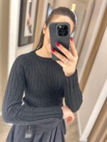 CAMISOLA DE MALHA CANELADA COM TRANÇAS PRETA PONTO CHIC - Image 4