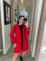 CASACO COM LAPELA CLÁSSICA E BOTÕES DOURADOS VERMELHO PONTO CHIC