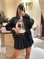 SAIA PLISSADA PRETA COM CINTO DUPLO PONTO CHIC - Image 4