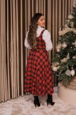 VESTIDO XADREZ VERMELHO COM CINTO RINASCIMENTO - Image 4