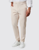 CALÇA COM TECIDO TÉCNICO RELAXED FIT BEGE ZOLF