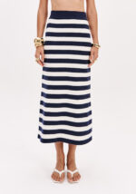 SAIA DE MALHA BRANCA RISCADA A AZUL LANÇA PERFUME - Image 2