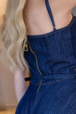 VESTIDO JEANS COM ALÇAS E CINTO LANÇA PERFUME - Image 5