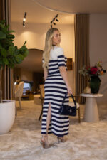 T-SHIRT DE MALHA BRANCA RISCADA A AZUL COM BORDADO LANÇA PERFUME - Image 4