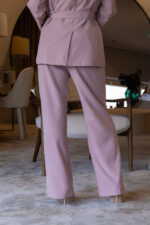 CONJUNTO ROSA COM BLAZER COM APLICAÇÕES EM LANTEJOULAS  PONTO CHIC - Image 7