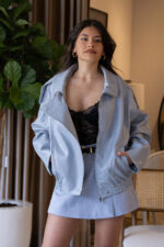 CASACO AZUL EM ECOPELE PONTO CHIC - Image 2