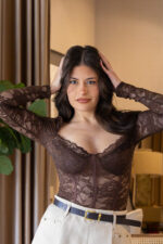 BODY CASTANHO EM RENDA COM ESTRUTURA CORSET PONTO CHIC - Image 3