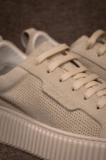 SAPATILHAS BEGE PERFURADAS ANTONY MORATO - Image 2