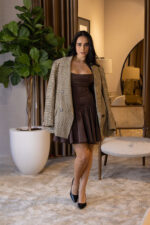 BLAZER XADREZ COM ABOTOAMENTO EM FORMA DE TRESPASSE PONTO CHIC