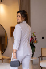 BLAZER CINZA CLARO DE CORTE ELEGANTE IMPERIAL - Image 5