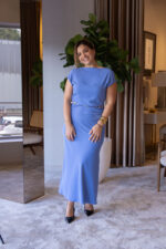 VESTIDO MIDI  AZUL COM DRAPEADO LATERAL IMPERIAL - Image 2