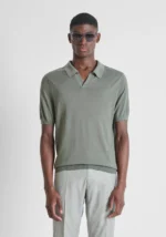 POLO VERDE MILITAR EM MALHA ANTONY MORATO