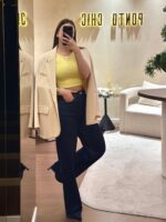 TOP CANELADO AMARELO COM APLICAÇÃO DOURADA LANÇA PERFUME