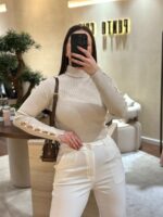 CAMISOLA CANELADA COM GOLA ALTA E DETALHE NAS MANGAS PONTO CHIC - Image 2