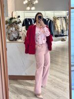 CAMISA RISCAS ROSA COM APLICAÇÕES EM LANTEJOULAS PONTO CHIC - Image 5