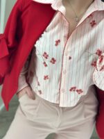 CAMISA RISCAS ROSA COM APLICAÇÕES EM LANTEJOULAS PONTO CHIC - Image 6