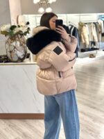 BLUSÃO CAMEL COM PÊLO PRETO FLO&CLO - Image 5