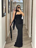 VESTIDO COMPRIDO PRETO COM TOP TEXTURIZADO PONTO CHIC