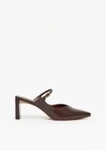 SAPATO CASTANHO EM PELE COM TIRA E SALTO MÉDIO LANÇA PERFUME - Image 2