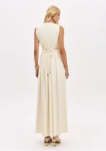 VESTIDO COMPRIDO COM APLICAÇÃO DOURADAS LANÇA PERFUME - Image 5