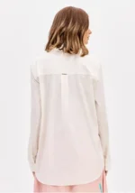 CAMISA BRANCA COM LOGÓTIPO BORDADO LANÇA PERFUME - Image 4