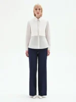 CAMISA BRANCA COM SOBREPOSIÇÃO RINASCIMENTO - Image 2