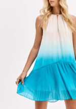 VESTIDO CURTO DEGRADÉ NUDE E AZUL TURQUESA COM FOLHO PLISSADO - Image 4