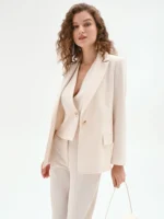 BLAZER BEGE COM DETALHE EM RENDA RINASCIMENTO - Image 3