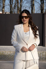 BLAZER BEGE COM DETALHE EM RENDA RINASCIMENTO - Image 3
