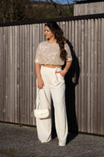 TOP CURTO DOURADO COM LANTEJOULAS RINASCIMENTO