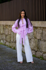 CAMISA ROSA BEBÉ ÀS RISCAS COM LAÇOS PONTO CHIC - Image 2