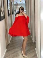 VESTIDO CURTO VERMELHO PLISSADO COM ALÇAS FINAS RINASCIMENTO