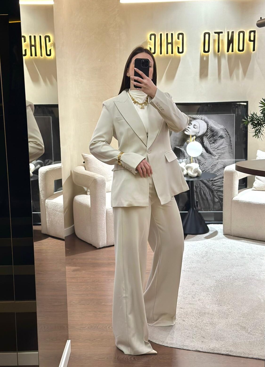 WhatsApp Image 2026-02-13 at 13.04.31 (2) FATO BEGE DE ALFAIATARIA PONTO CHIC - Image 1