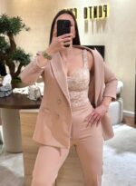 BODY ROSA SECO EM RENDA PONTO CHIC