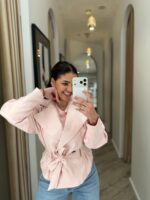 CASACO ROSA BEBÉ COM CINTO PONTO CHIC - Image 2