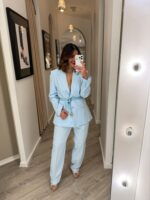 BLAZER AZUL BEBÉ DE ALFAIATARIA COM CINTO IMPERIAL - Image 2