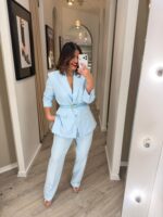 CALÇAS AZUL BEBÉ COM CINTO DE ALFAIATARIA IMPERIAL - Image 2