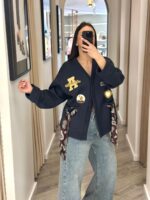 CASACO AZUL COM APLICAÇÕES E LENÇOS DIXIE - Image 3