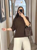 CAMISOLA CASTANHA DE MALHA COM GOLA CANELADA IMPERIAL - Image 2