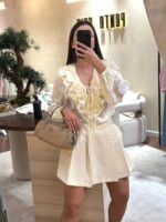 SAIA CALÇÃO BEGE DE ALFAIATARIA COM PREGAS IMPERIAL