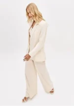 BLAZER CRU COM BOTÃO DOURADO LANÇA PERFUME - Image 2