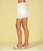 CALÇÃO CRU COM BORDADO INGLÊS E FOLHO RUGA - Image 2