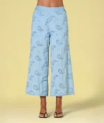 CALÇA CULOTE AZUL COM BORDADO INGLÊS RUGA - Image 3