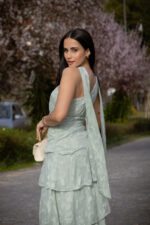 VESTIDO VERDE ÁGUA ASSIMÉTRICO COM FOLHOS PONTO CHIC - Image 4