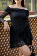 VESTIDO PRETO EM RENDA PONTO CHIC - Image 2