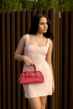 MALA VERMELHA COM TEXTURA CROCO VALENTINO CREATIONS - Image 2