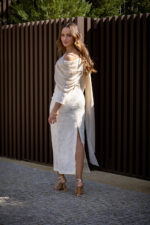 VESTIDO CRU TEXTURADO COM LENÇO ASSIMÉTRICO PONTO CHIC - Image 6