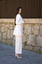 BLAZER CRU COM BOTÕES FORRADOS E CINTO COM FIVELA IMPERIAL - Image 2